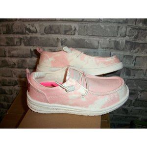 Levis Girl's size 12M NEWT-TD-CVS Boat Shoes Slip On Pink Canvas Sneakers *NIB*